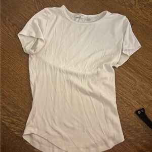 Aritzia White Short Sleeve Ribbed Tee